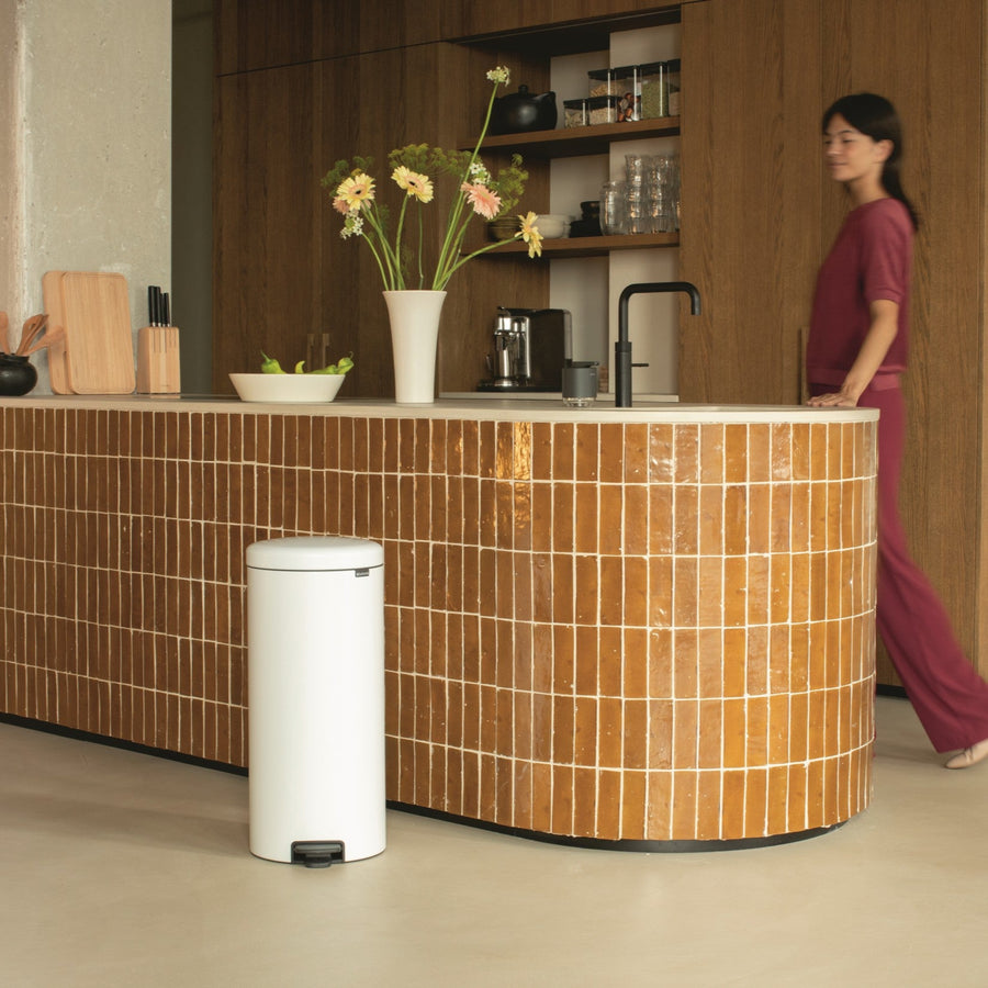 New Icon Pedal Bin White 30L Sterling Home 2