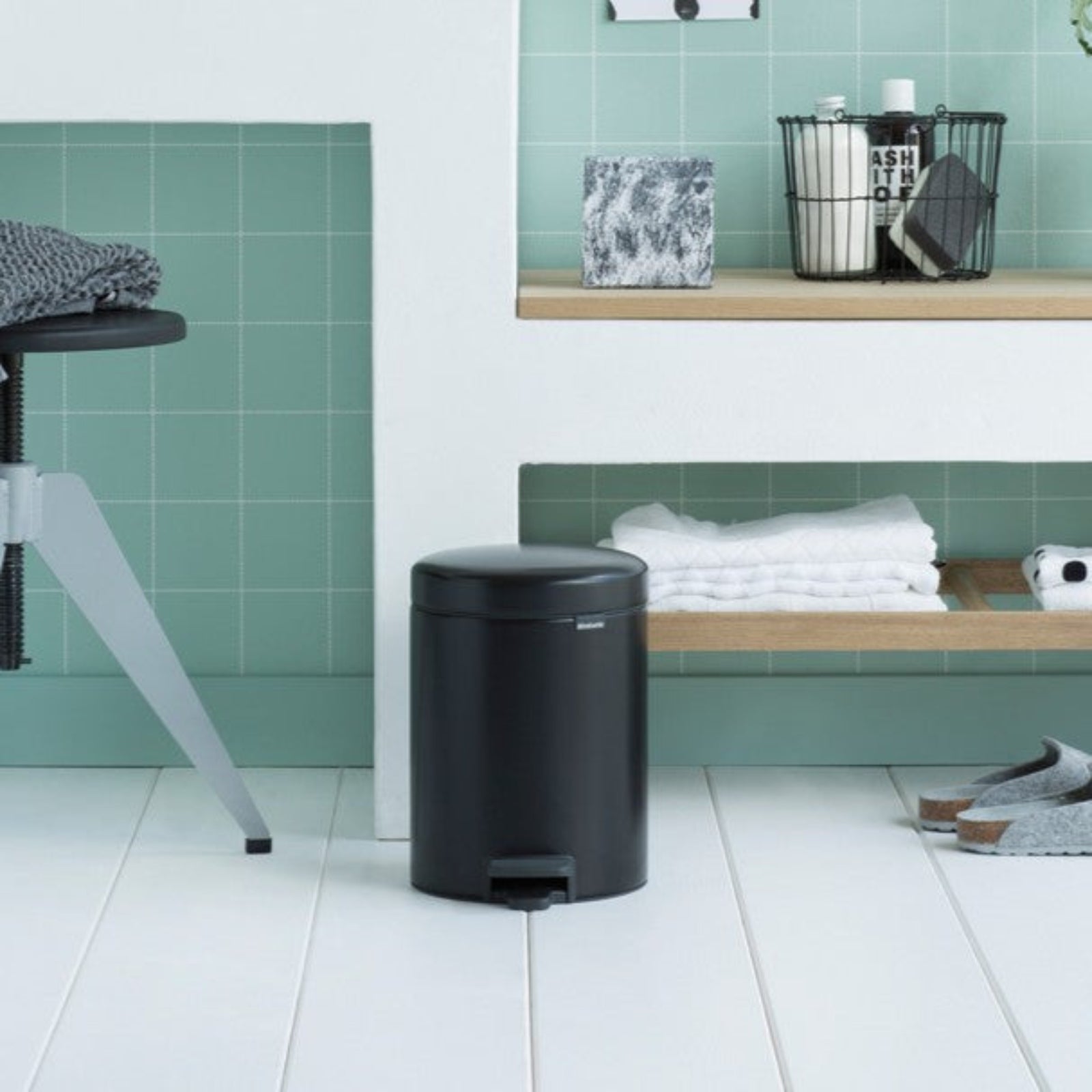 NewIcon Pedal Bin Matt Black 5L Sterling Home 2