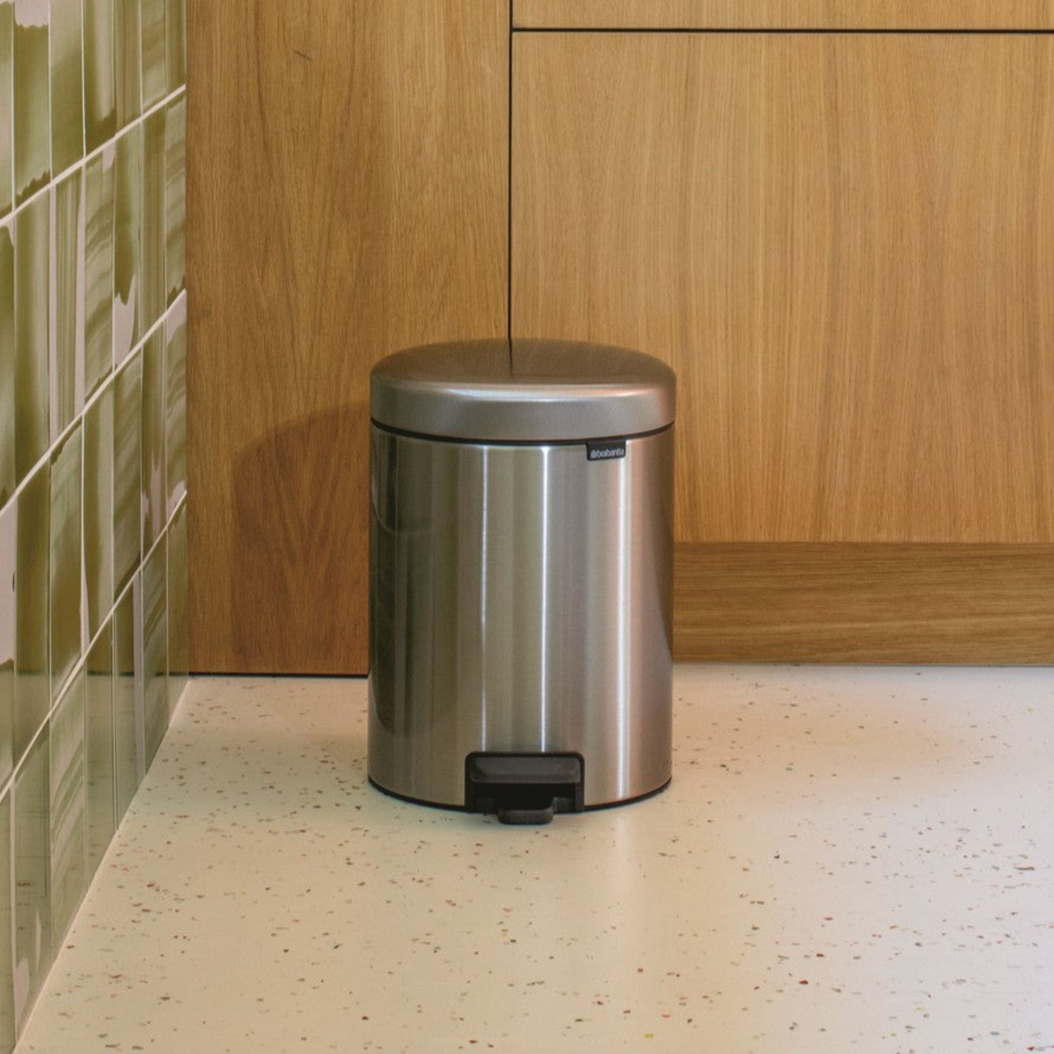 NewIcon Pedal Bin FPP Matt Steel 5L Sterling Home 2