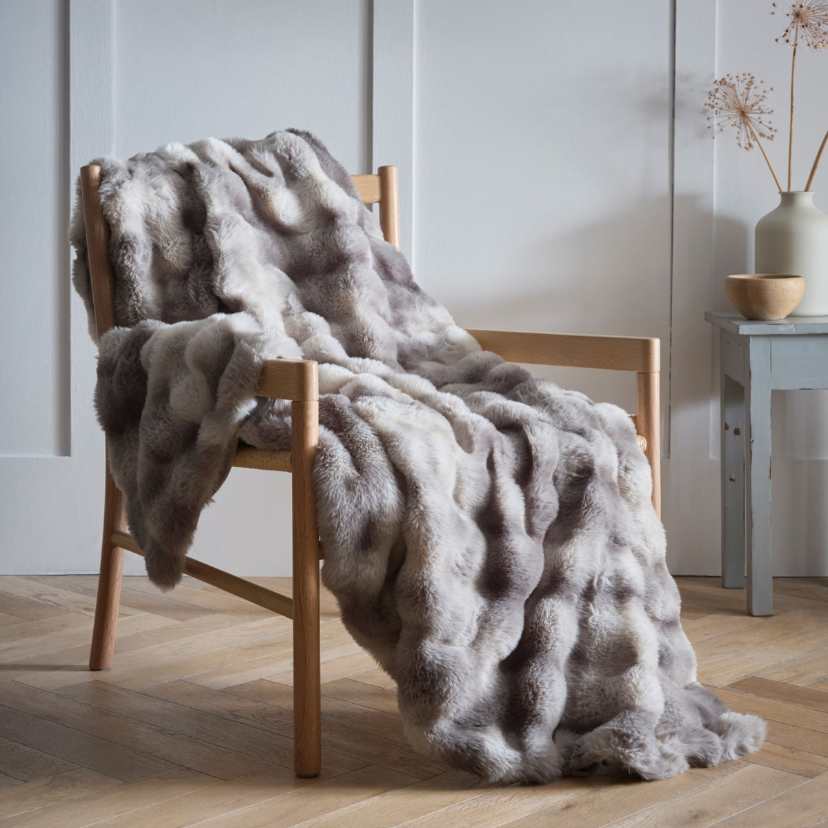 Oslo Faux Fur Grey Throw - Oslo Faux Fur Grey Throw 150X200CM Sterling Home 1