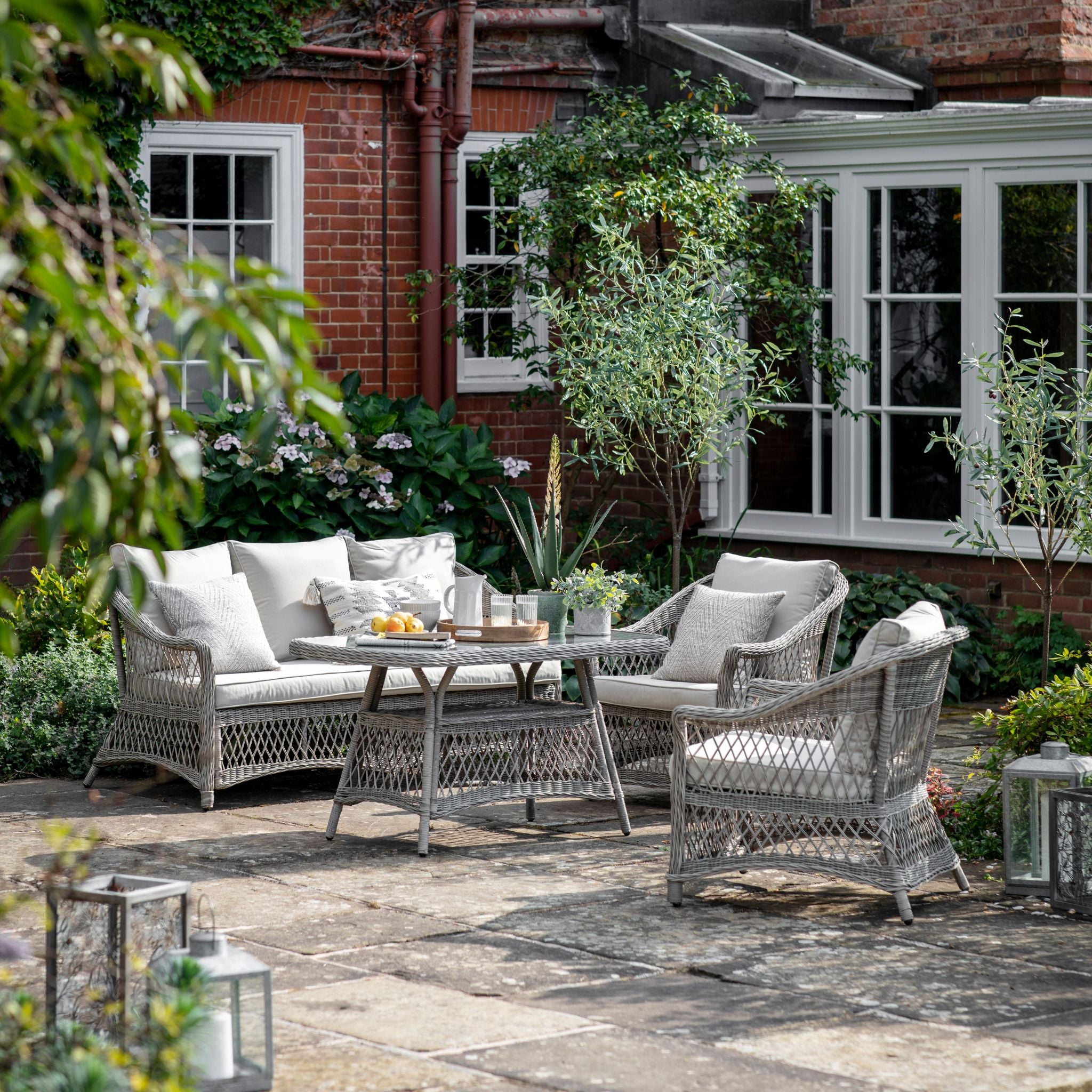 Menton Country Sofa Dining/Tea Set Stone Dining Sets Sterling Home 1