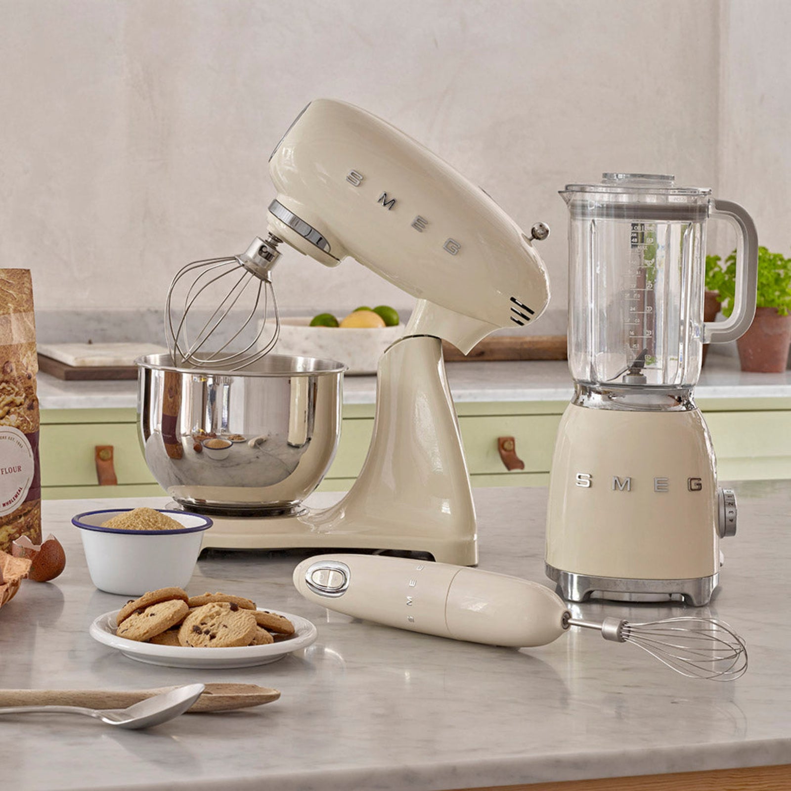 Smeg 50s Style Stand Mixer Cream Sterling Home 2
