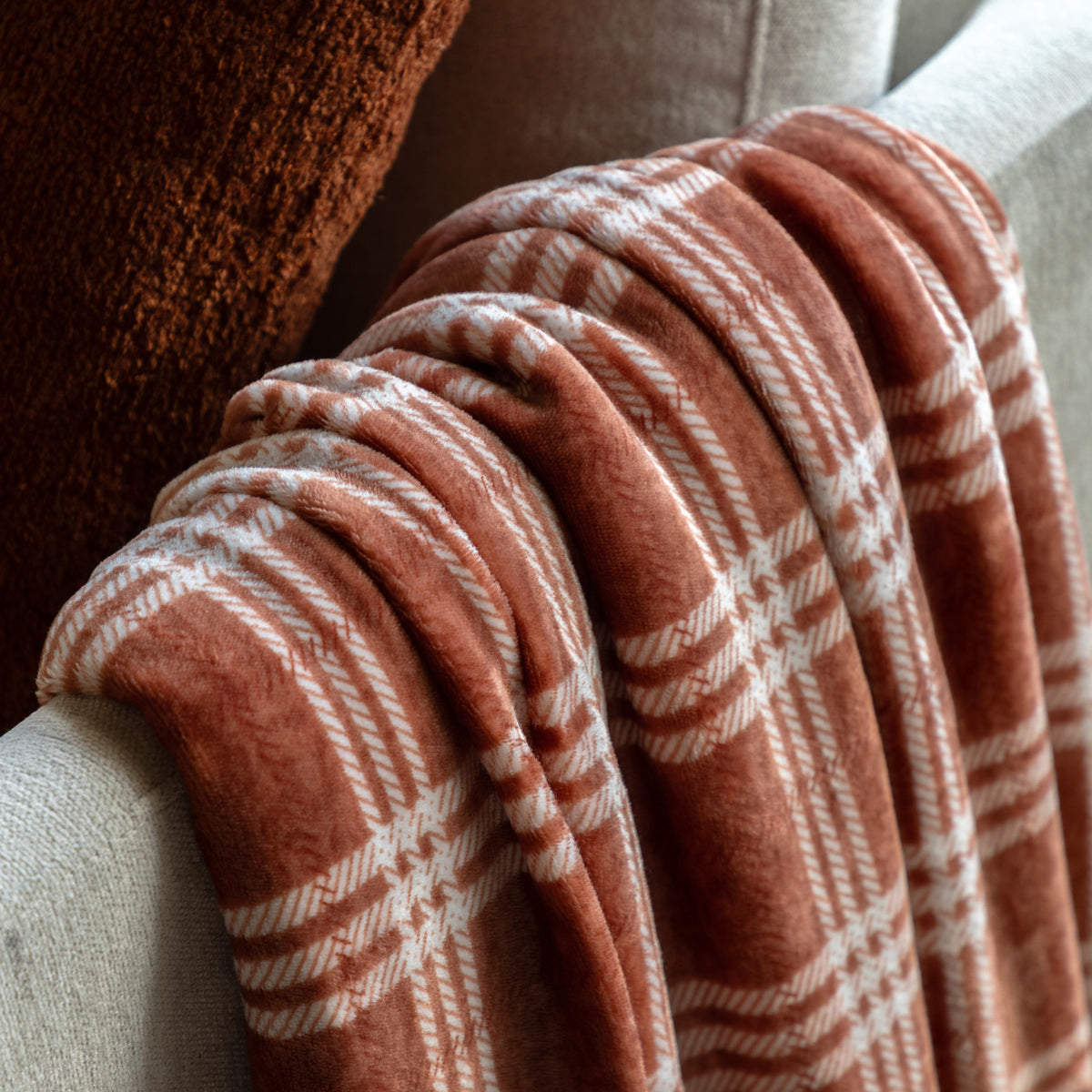 Checkmate Rolled Fleece Brown Blankets & Throws Sterling Home 3