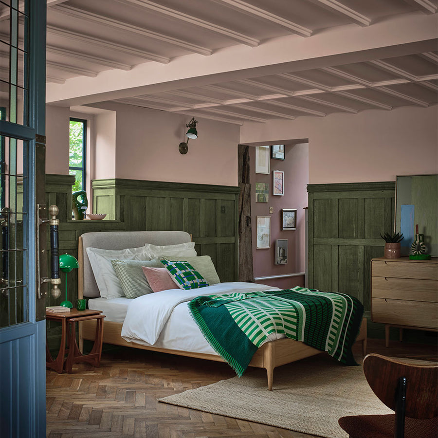 G Plan Winchester Upholstered Bed - 135cm Upholstered Bedstead Light Oak - Double Sterling Home 2