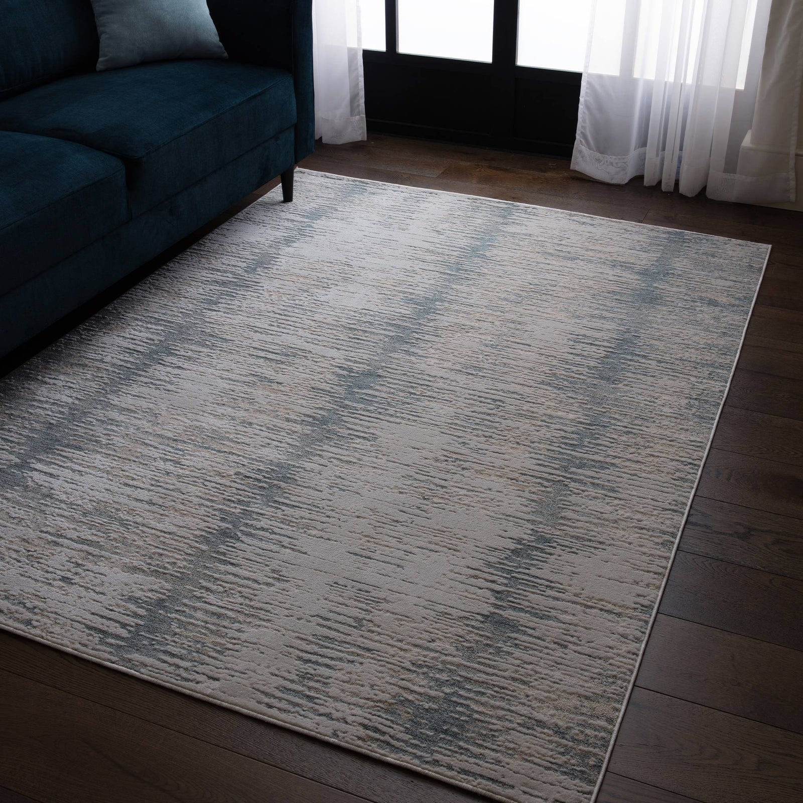 Amari Blue Fade Rug - AN15 120 x 160cm - 120cm x 160cm