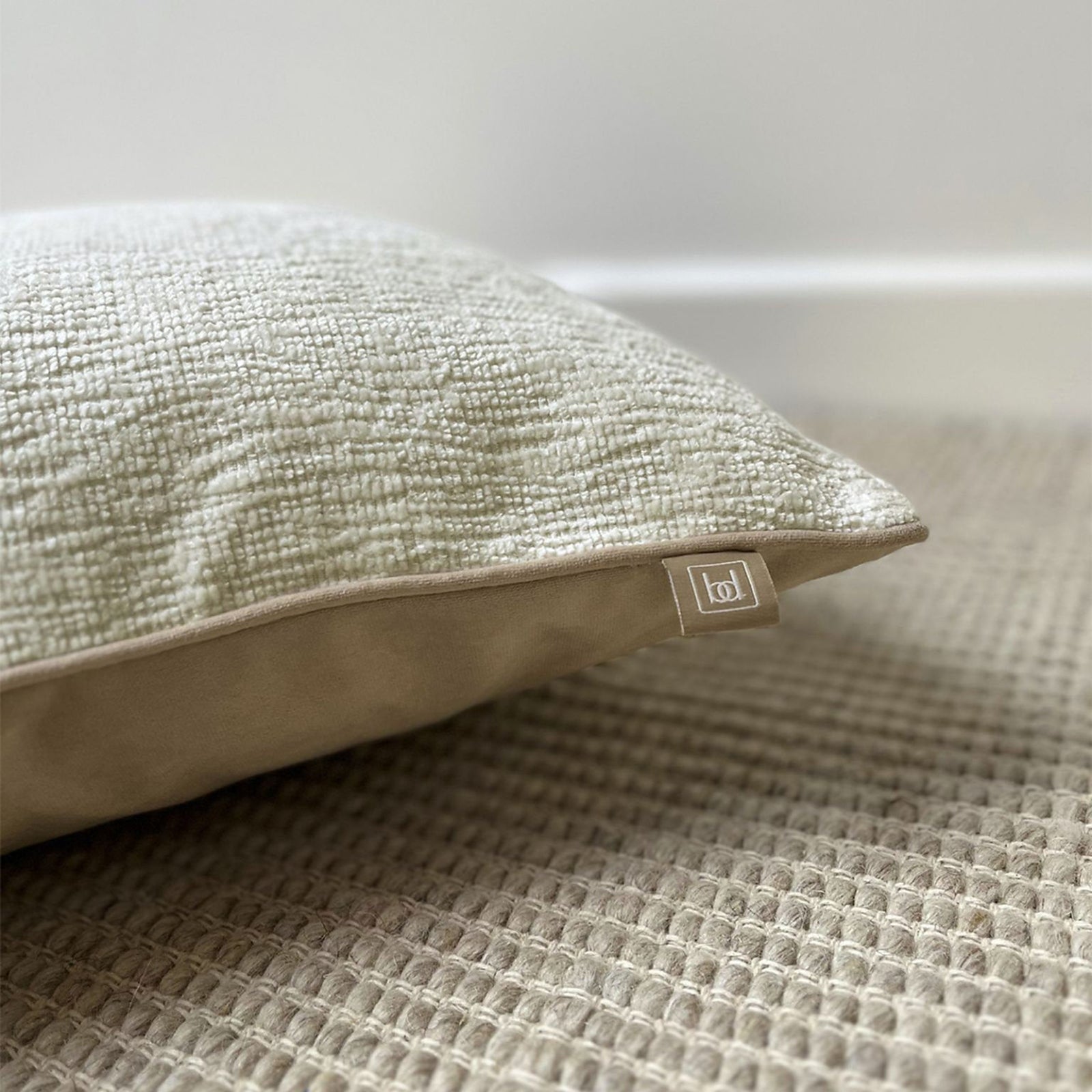 Belgravia Wave Chenille Cushion Cream - Wave Chenille Cushion Cream 50X30CM Sterling Home 4