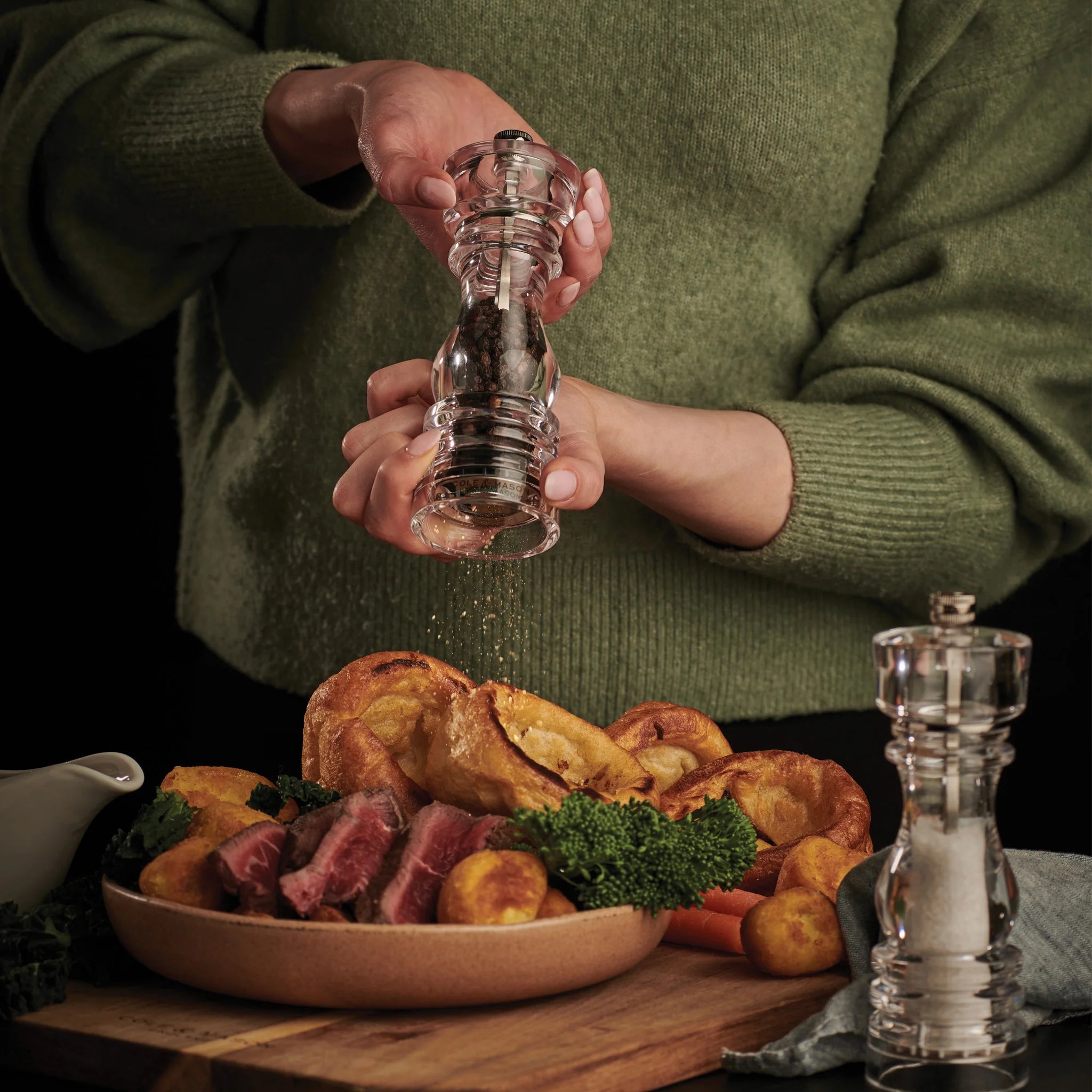 London Salt Mill Acrylic 18CM Sterling Home 2