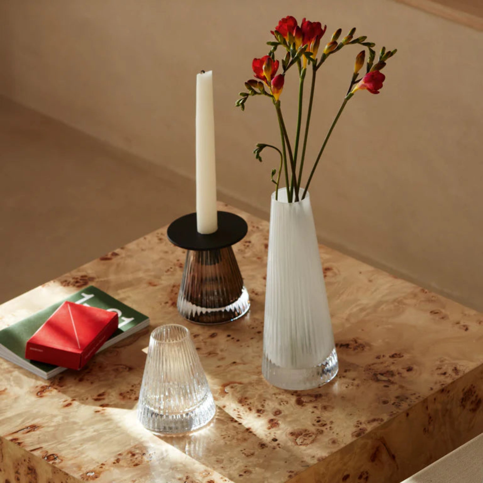 LSA Beacon Candle Holder/Vase White 22CM - Beacon Candle Holder/Vase White/Chalk White 22CM Sterling Home 2