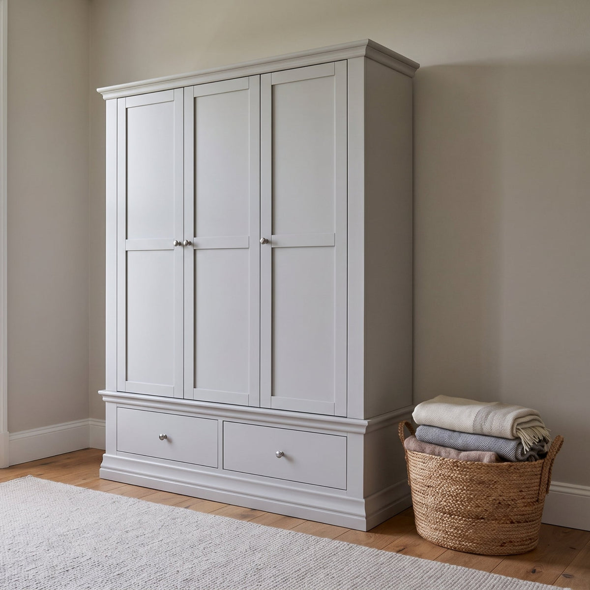 Aria Grey Triple Wardrobe - Triple Wardrobe Light Grey Wardrobes Sterling Home 2