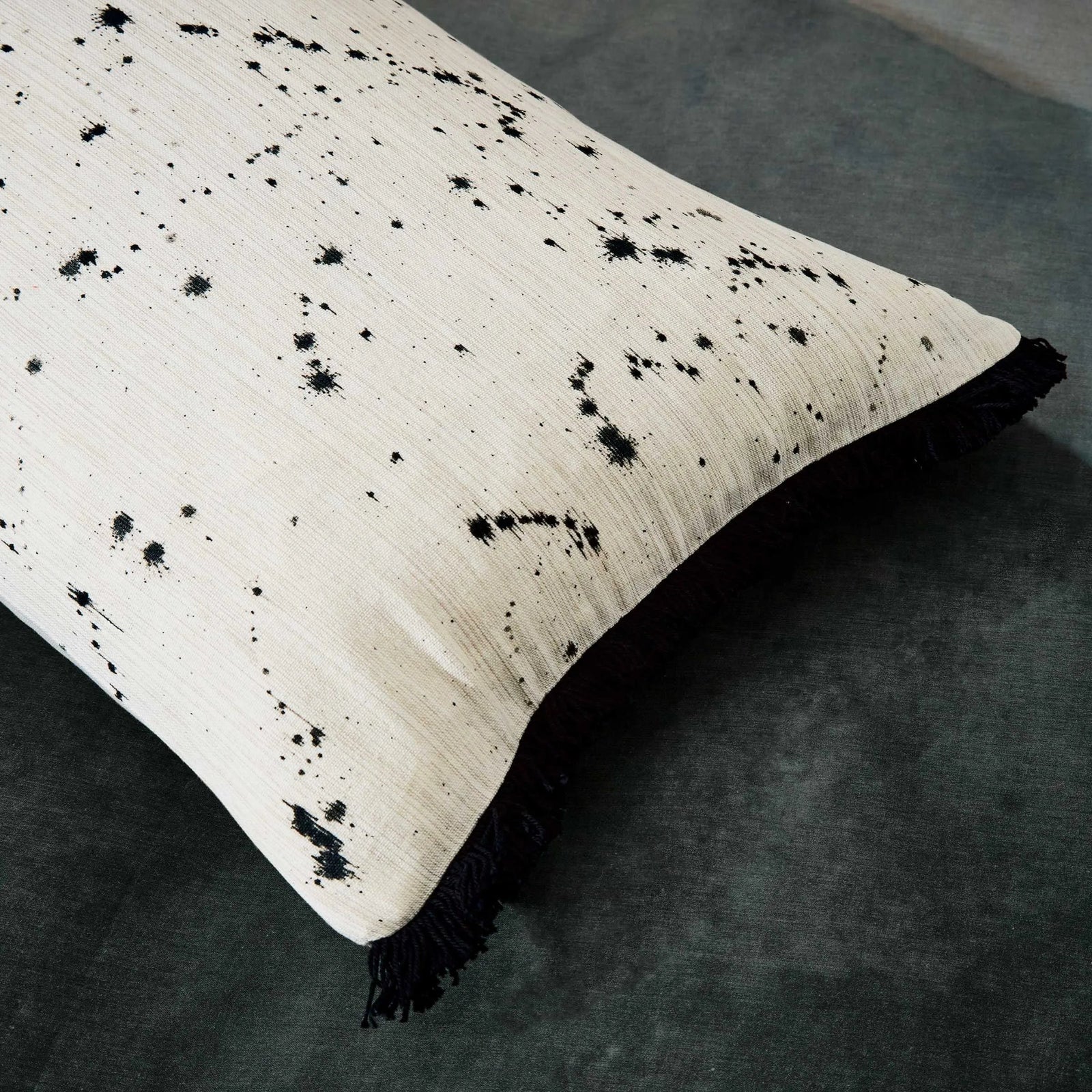 Harlequin Moho Cushion - Moho Cushion 60X40CM Sterling Home 3
