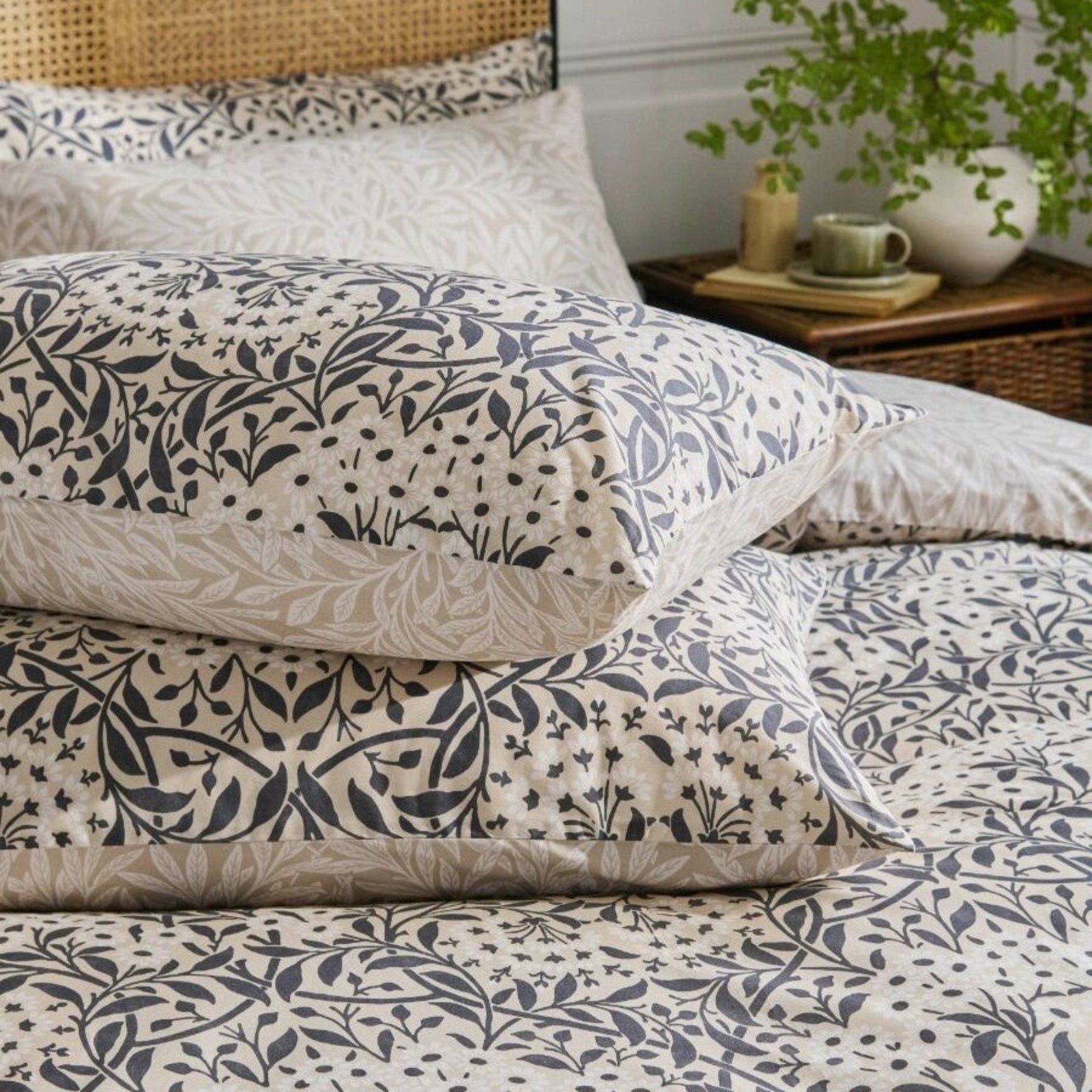William Morris At Home Michaelmas Daisy Duvet Cover Set Sterling Home 2