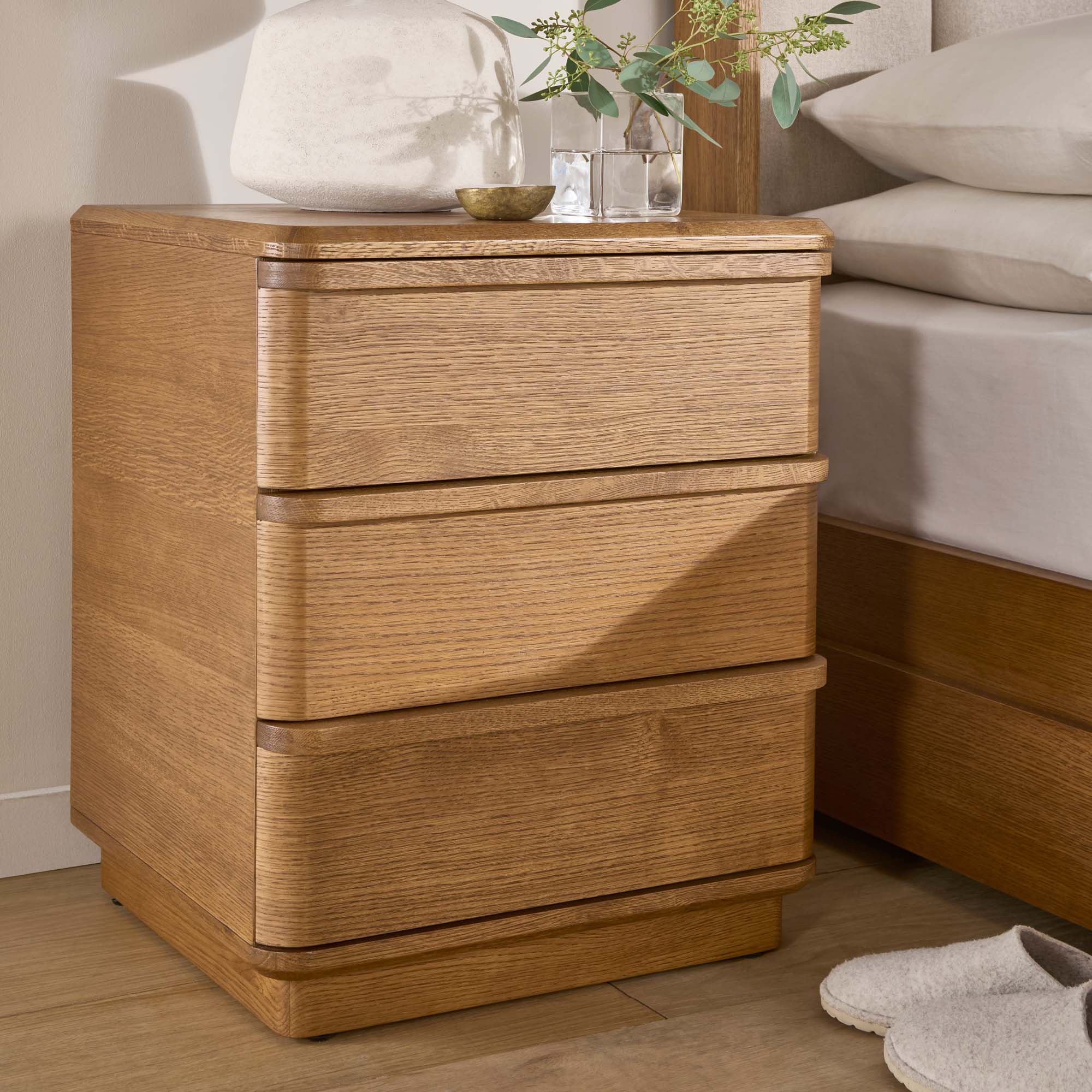 Serene 3 Drawer Bedside Cabinet - 3 Drawer Bedside Oak / Oak Veneer Storage Sterling Home 2