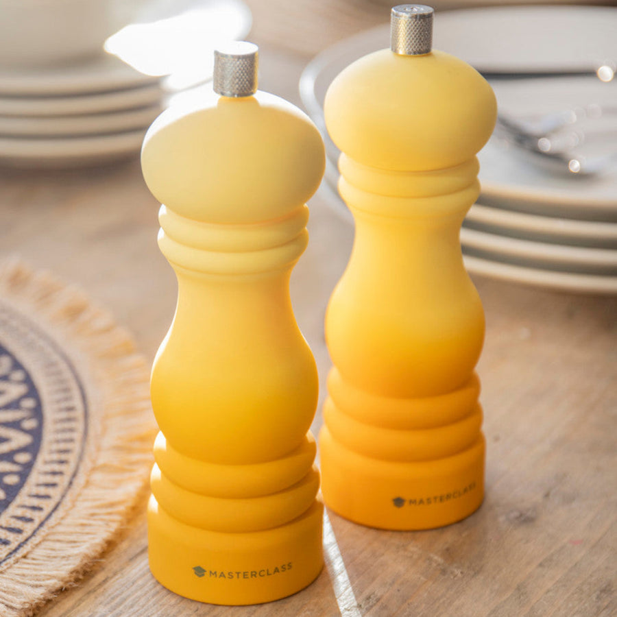 Masterclass Yellow Ombre Salt and Pepper Mill - Mc Salt/Pepper Mill 17CM Ombre Mustard Sterling Home 1