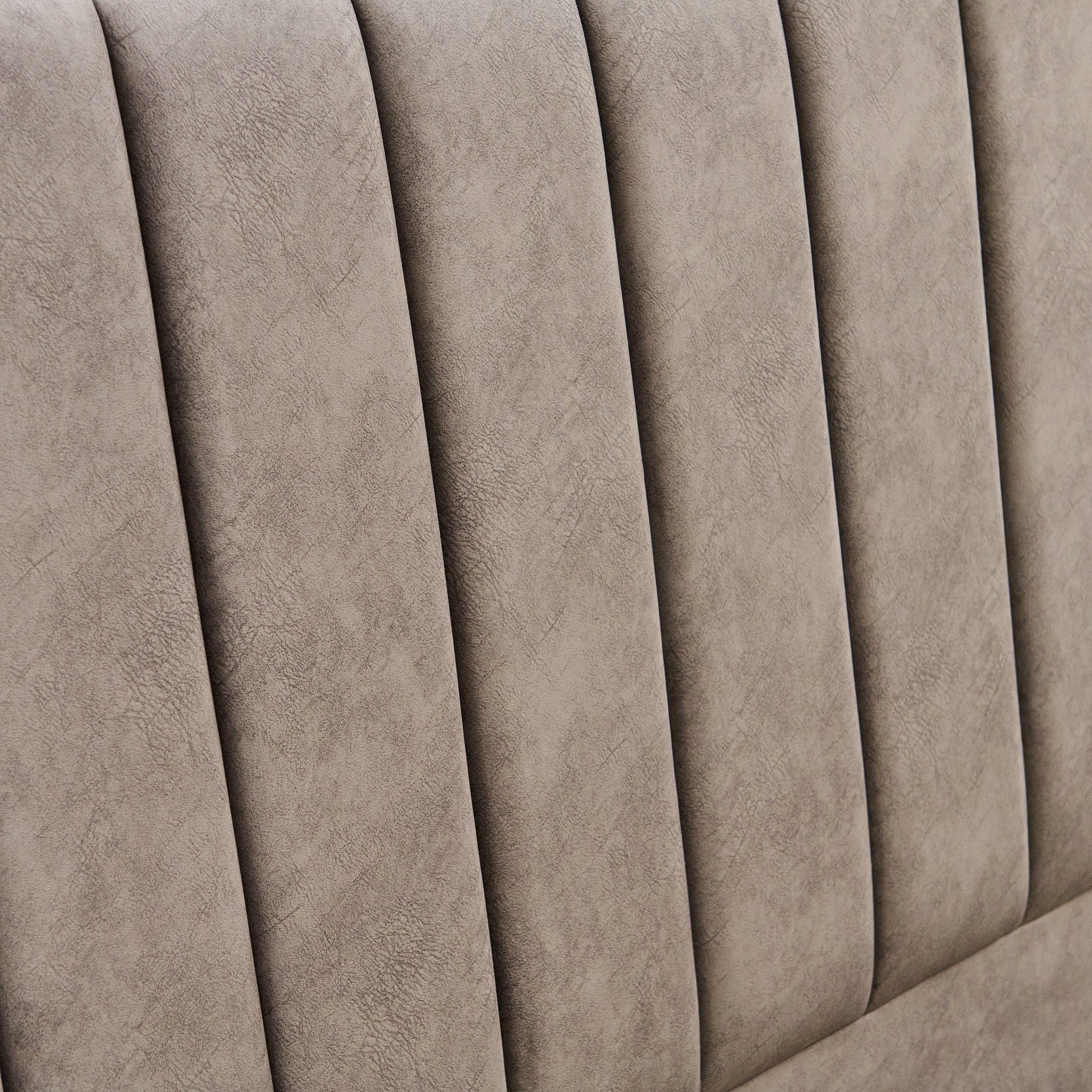 Highgrove Soho Ottoman Divan Bed - Ottoman Bedframe 135 x 190cm - Double Beds Sterling Home 6