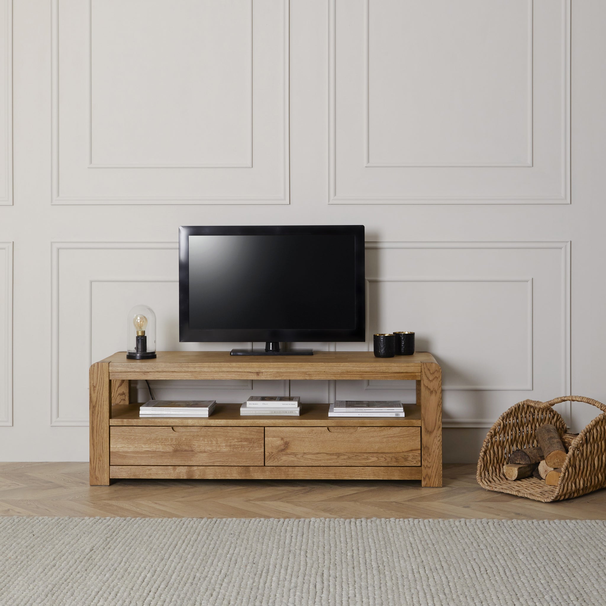 Solvi TV Unit - Small TV Unit Solid Oak / Oak Veneer Storage Sterling Home 2