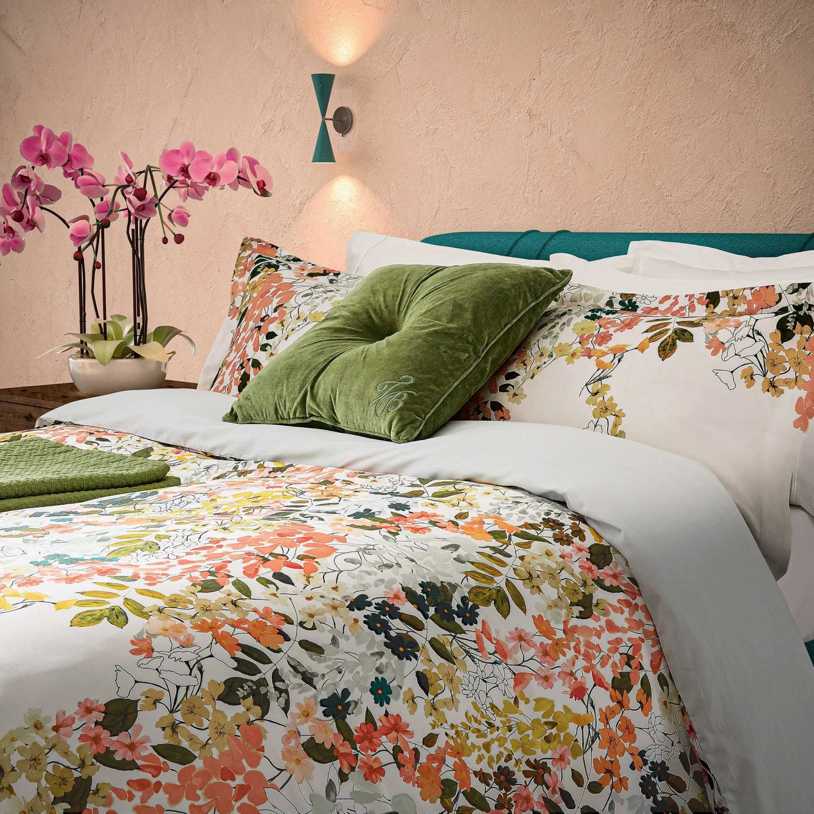 Ted Baker Wisteria Duvet Cover Set - Wisteria Duvet Set Super King Sterling Home 3
