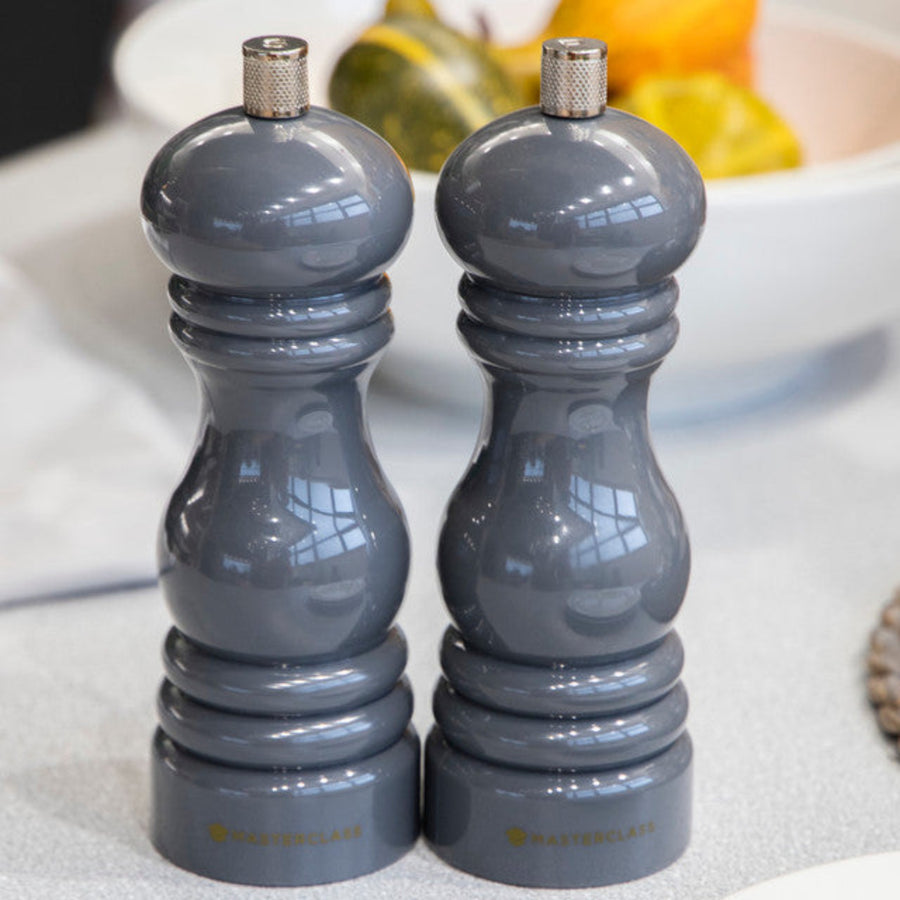 Masterclass Dark Grey Salt and Pepper Mill - Mc Salt/Pepper Mill 17CM Dark Grey Sterling Home 1
