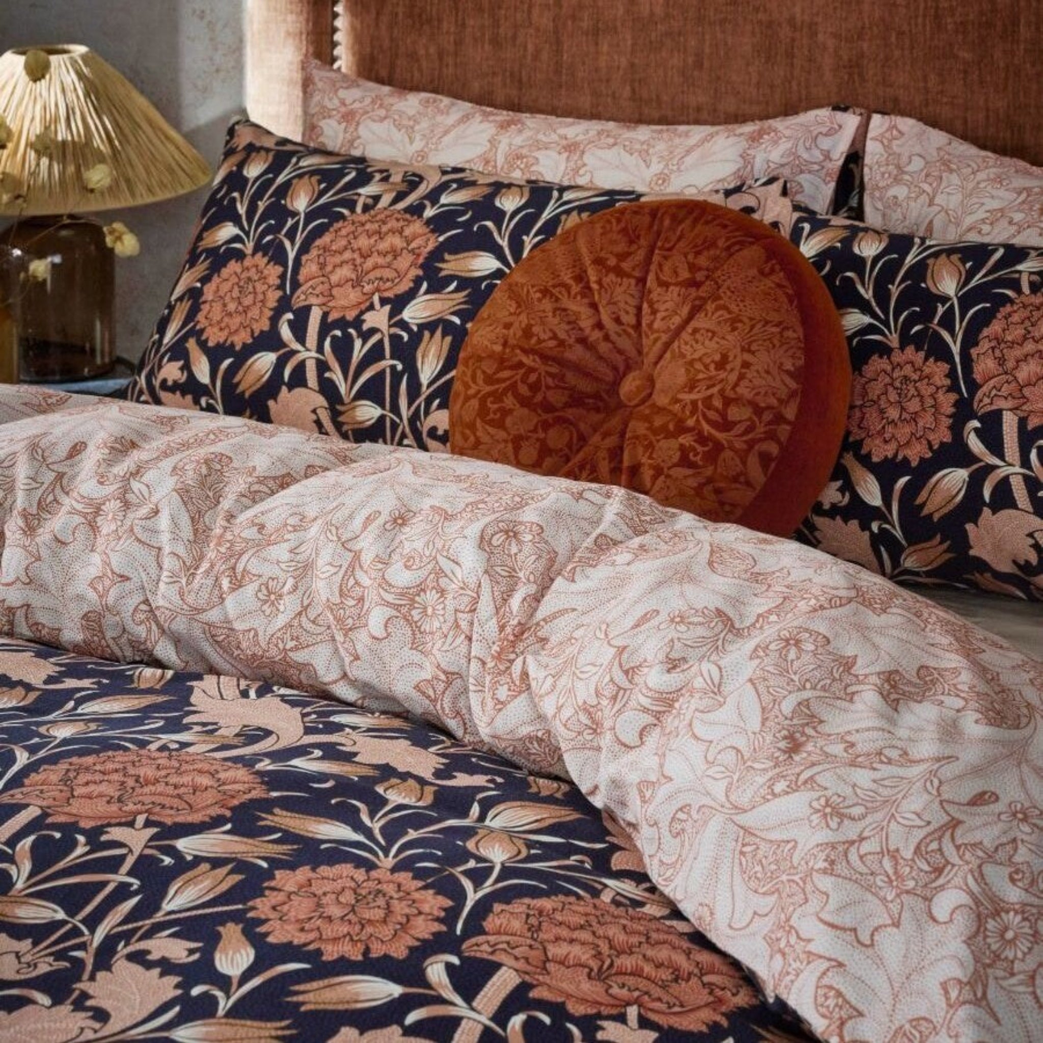 William Morris At Home Wild Tulip Duvet Cover Set - Wild Tulip Duvet Set Single - Single Sterling Home 2